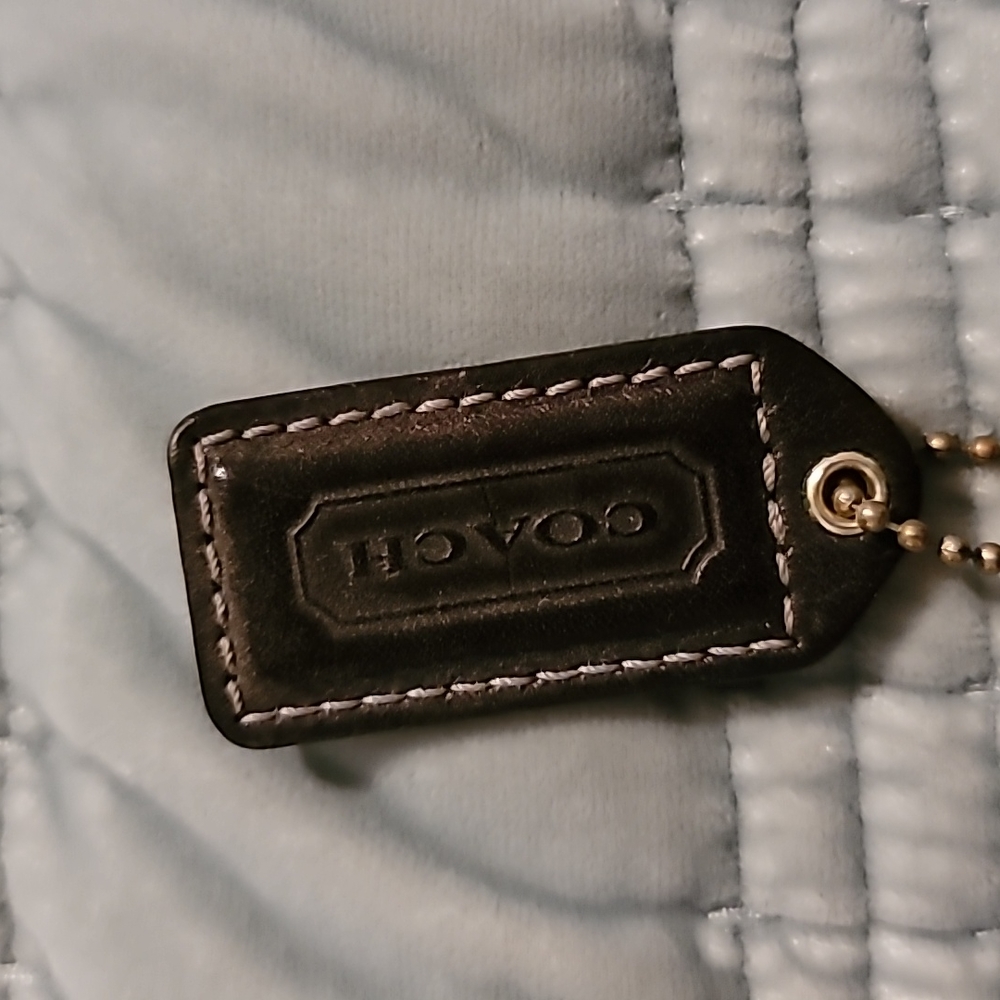Coach hang tags - Picture 8 of 9